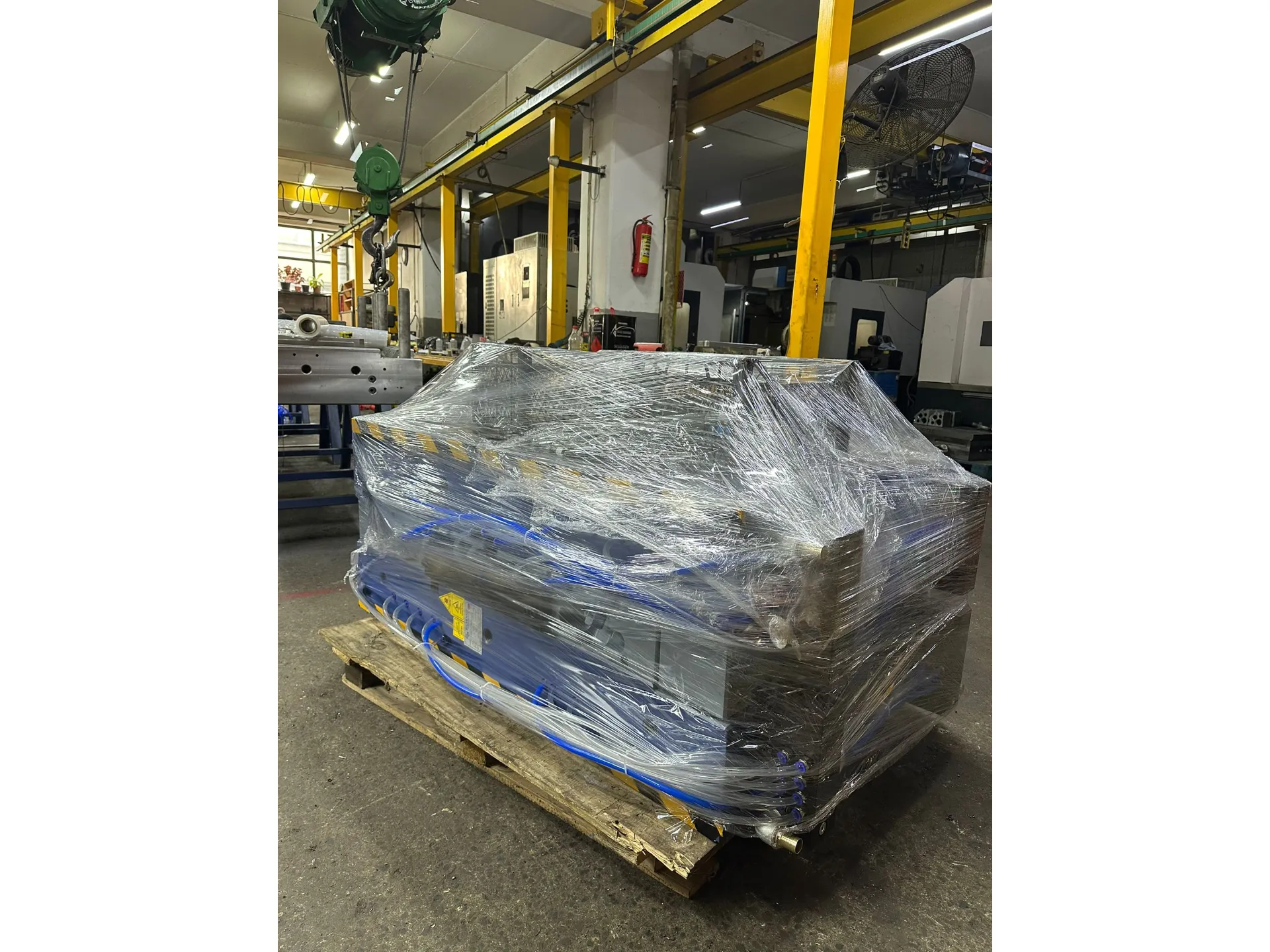 PLASTİK KASA KALIBI 500X300X220 ÇİFTLİ ( YENİLENMİŞ KASA KALIBI )